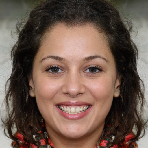 Portrait of Monica Luiz